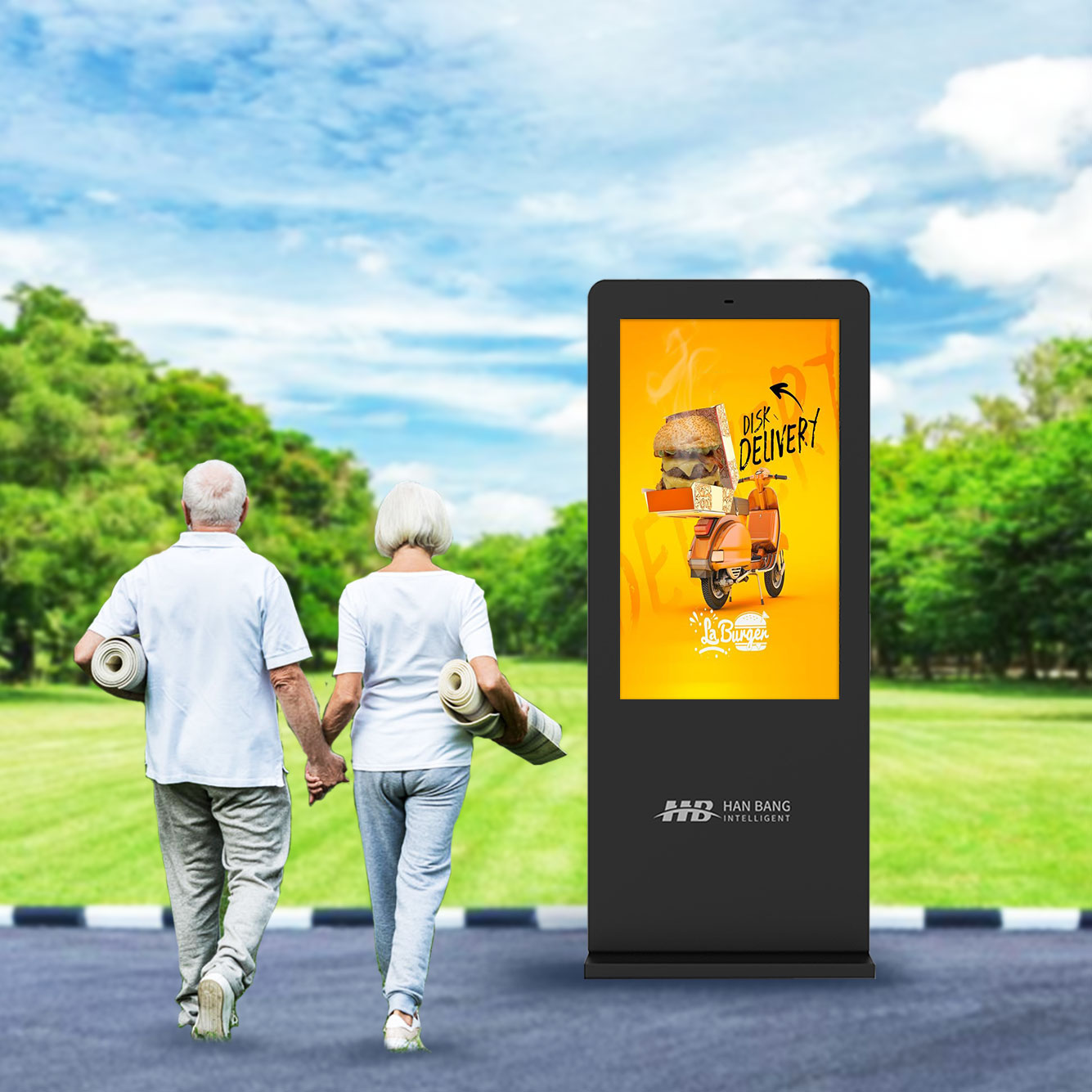 الأربعة 'الأبطال ' من آلات الإعلان في الهواء الطلق: دليل شامل لنماذج قائما بذاتها ، مثبتة على الحائط ، معلقة ، والهواتف المحمولة