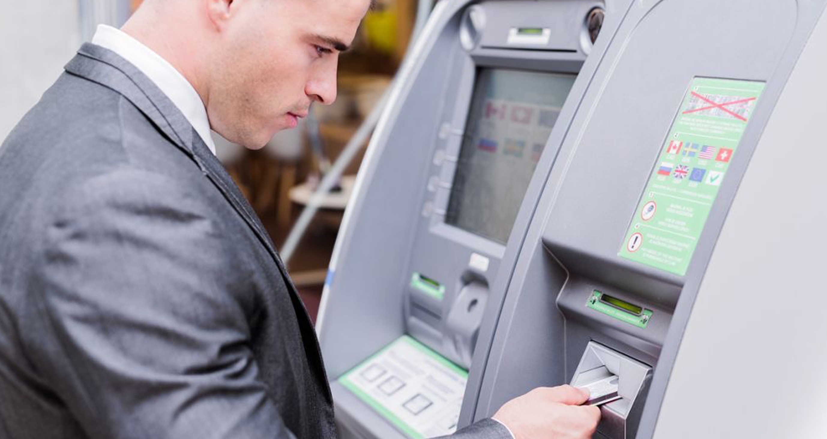 المستقبل الذكي: عصر جديد من محطات الخدمة الذاتية